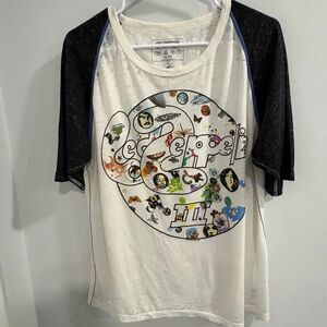 Led Zeppelin III Trunk Ltd Concert White and Black Graphic Tee